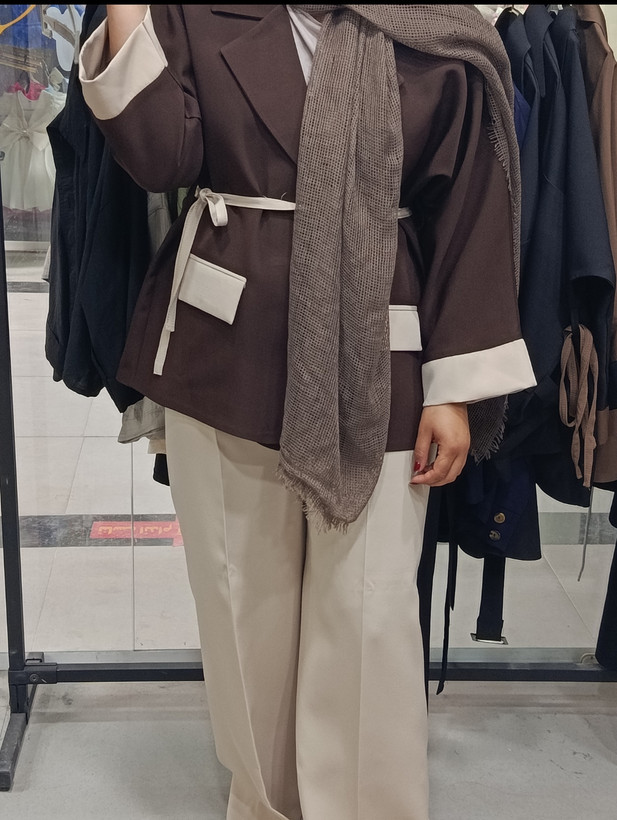 قهوه ای کرم